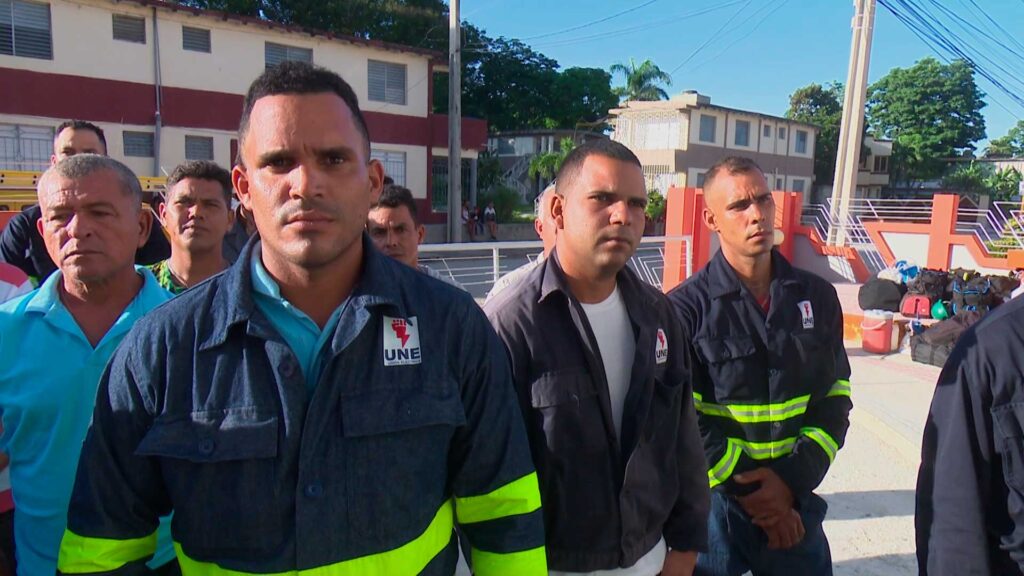 Solidaridad: Parten hacia Pinar del Río 11 brigadas de trabajadores de la Eléctrica