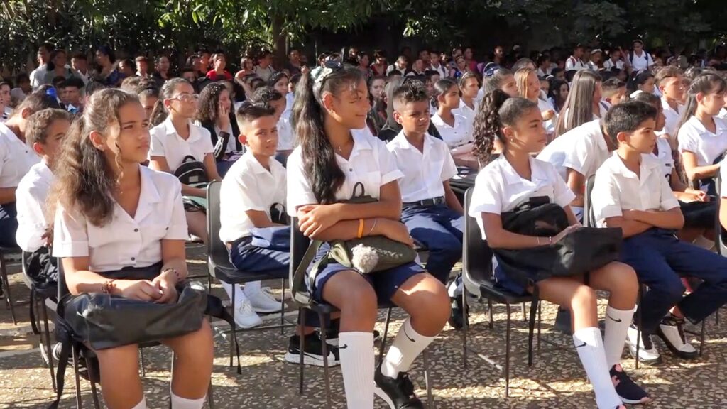 Inició periodo lectivo 2022-2023 en Niquero