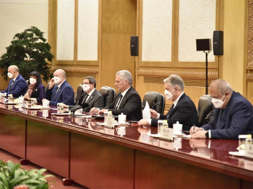 Díaz-Canel remarca alto valor concedido a las relaciones Cuba-China
