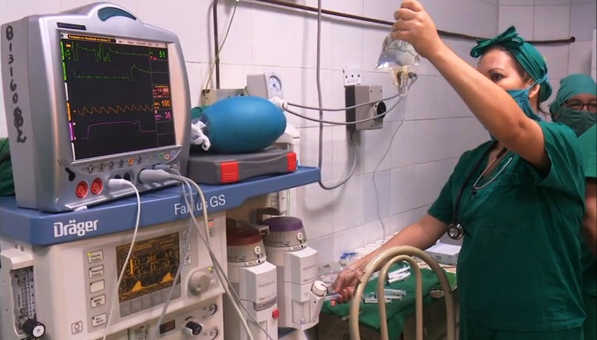 Sesiona en Granma jornada científica de Anestesiología y Reanimación