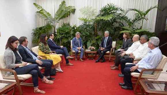 Díaz- Canel agradece apoyo de Partido Comunista Francés