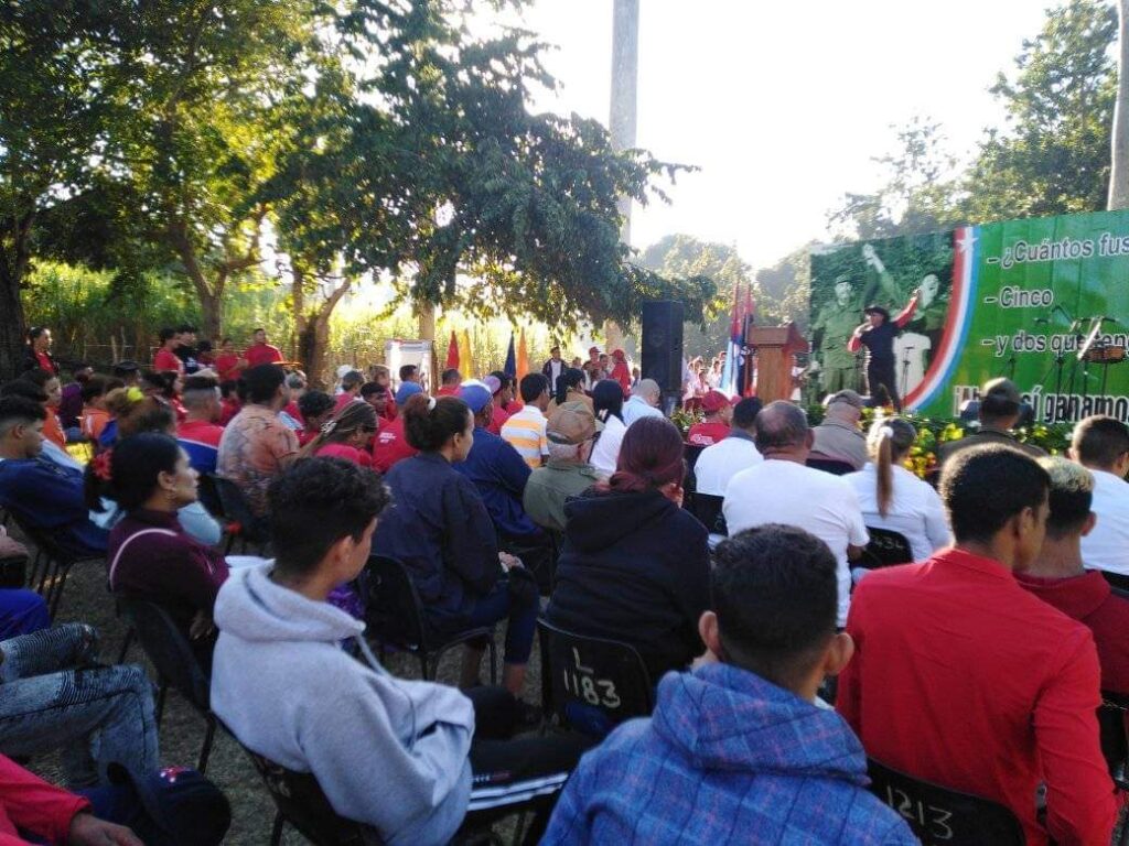 Conmemoran reencuentro de Fidel y Raúl en Cinco Palmas en el aniversario 66