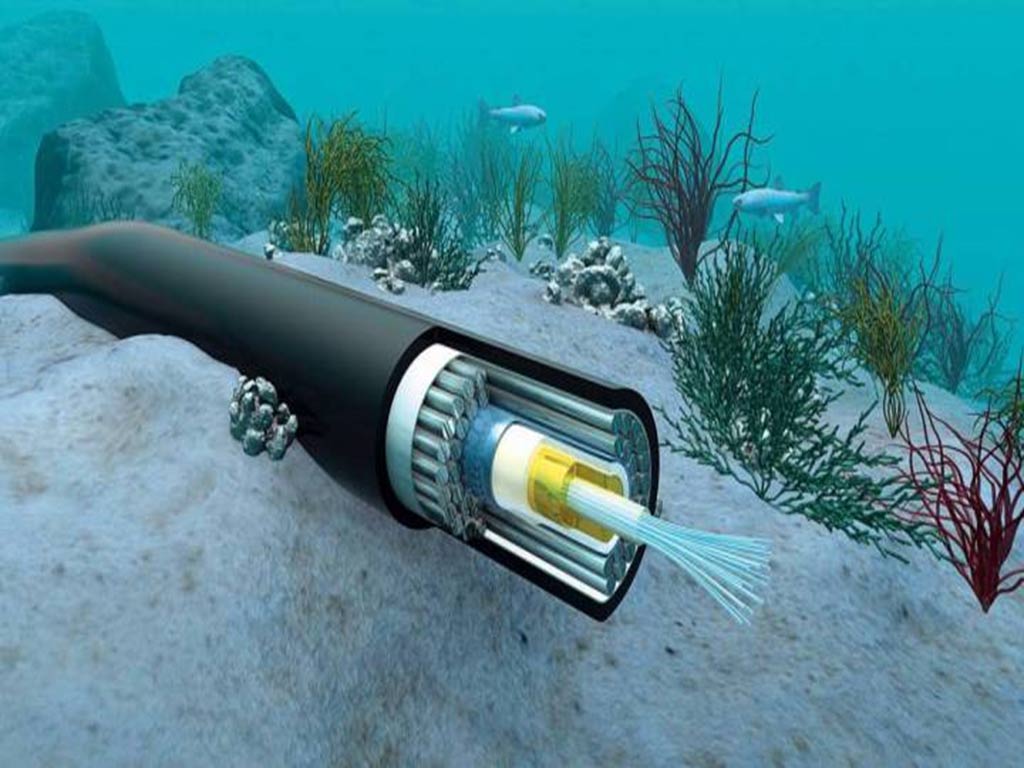 Rechaza Cuba negativa de EEUU a instalación de cable submarino