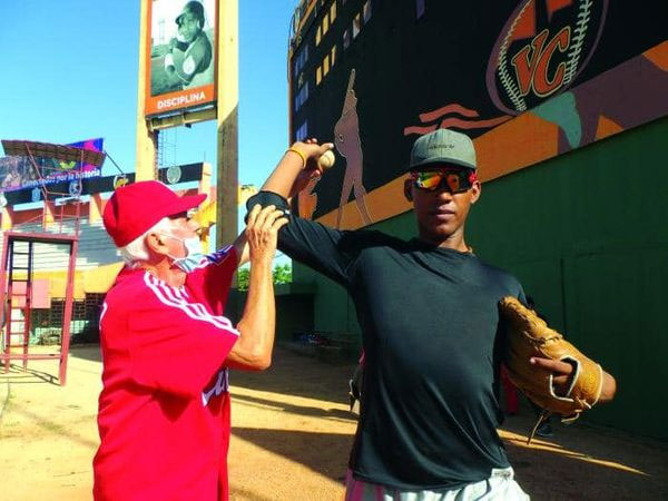 Consternación en béisbol de Cuba por muerte de entrenador Pedro Pérez