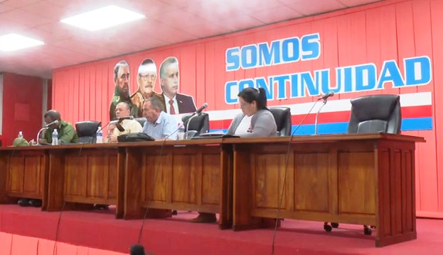 La comisión nacional del Plan Turquino propone mejorar proyectos sociales en la serranía
