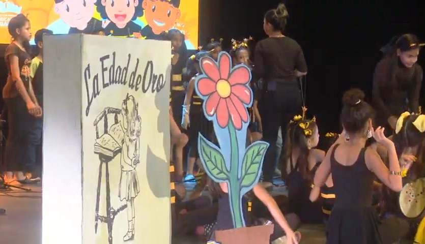 Colmenitas granmenses debutan en Homenaje a Martí