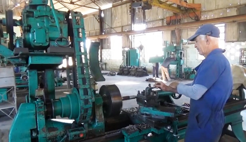 Taller de maquinado medialunero brinda servicios diversos a la agroindustria azucarera y otros sectores