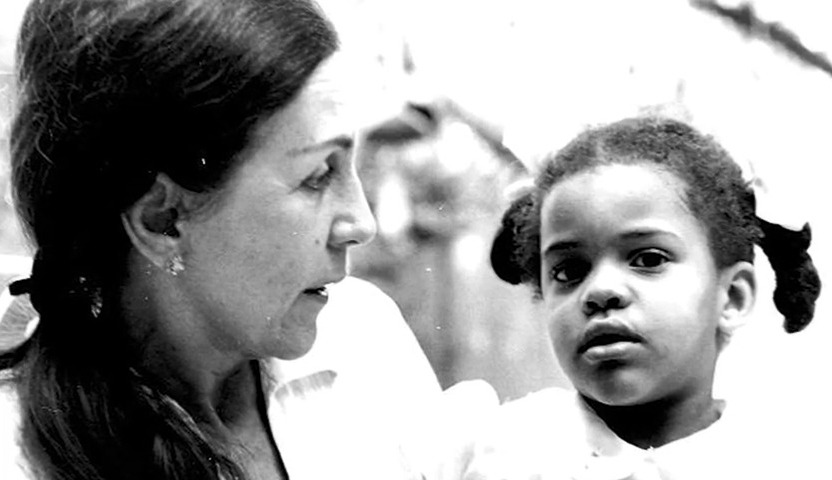 Granmenses evocan impronta de Celia Sánchez Manduley en el aniversario 43 de su desaparición física