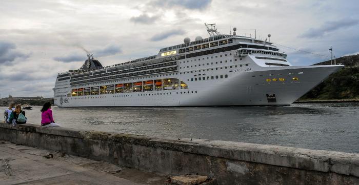 Multa a cruceros refuerza bloqueo de EEUU, denuncia Cuba