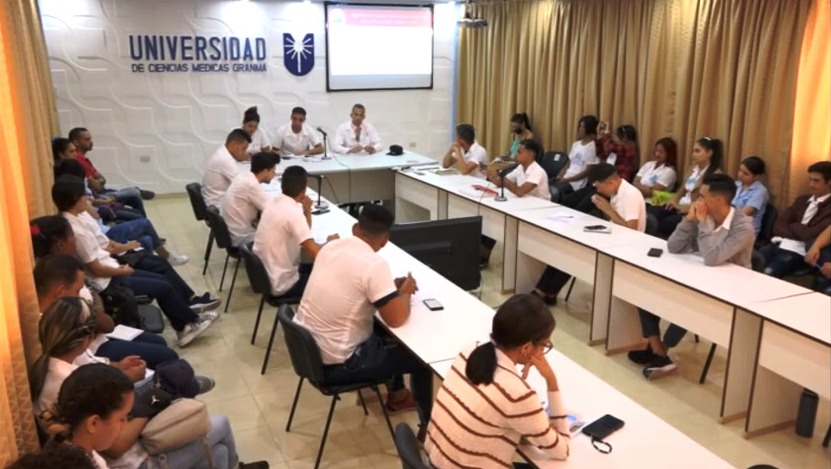 Consejo de la FEU de la Universidad de Ciencias Médicas de Granma analiza temas medulares de la organización