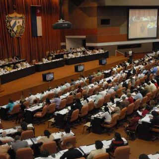 Cuba tiene un Parlamento de pueblo, afirma candidato