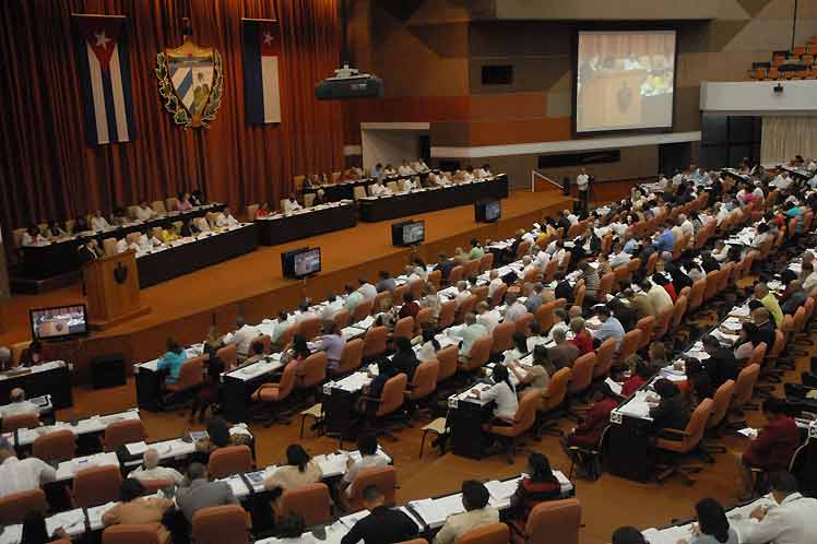 Cuba tiene un Parlamento de pueblo, afirma candidato
