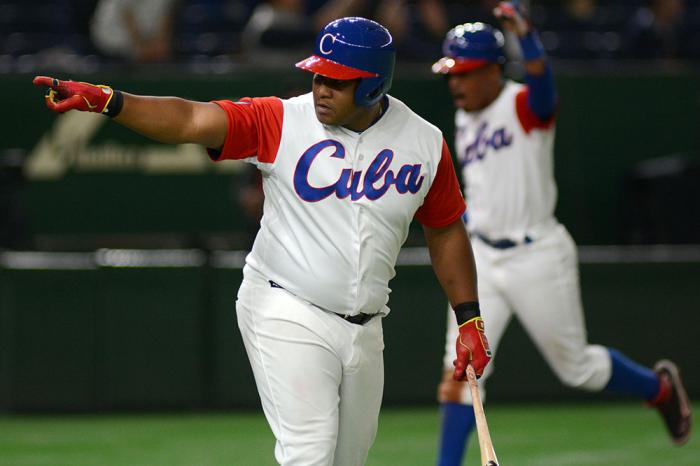 Los cubanos lideran casi todos los casilleros ofensivos en clásicos mundiales
