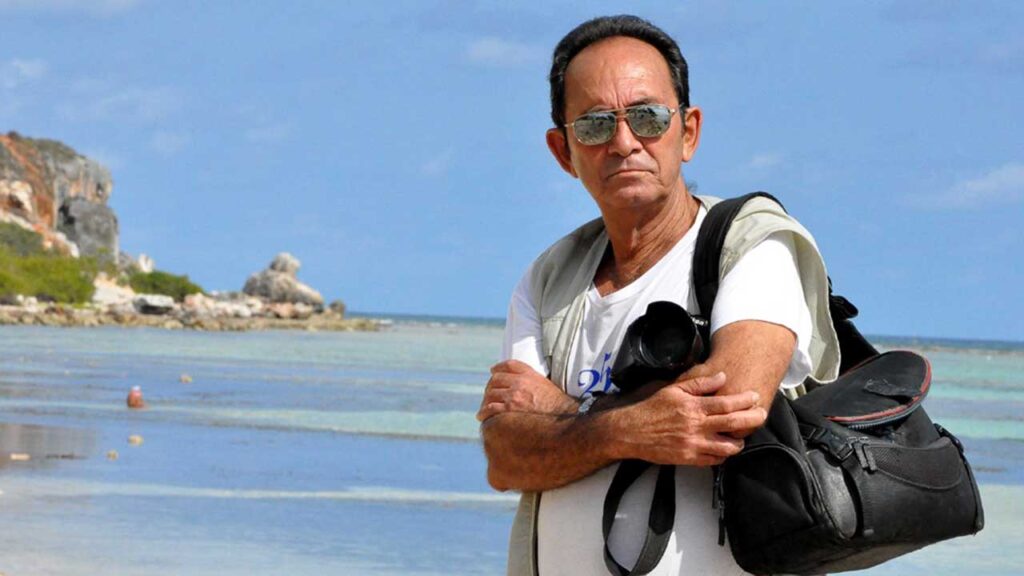 Periodistas destacados en su labor ganan premios provinciales