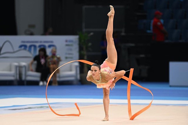 Gimnastas granmenses chocarán con el primer nivel
