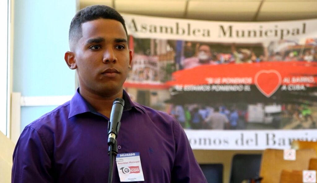 Ratifican cederistas granmenses compromiso con la Patria y su organización