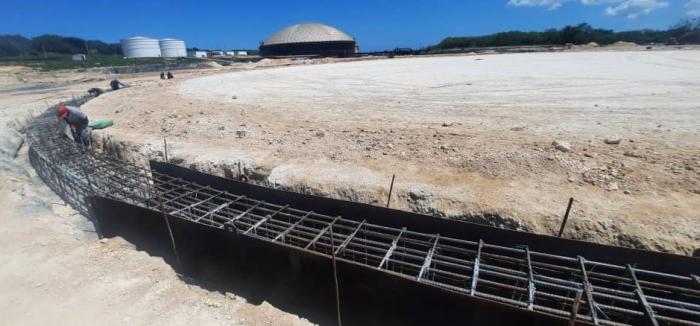 No se recuperan cuatro tanques, se reconstruye una zona industrial