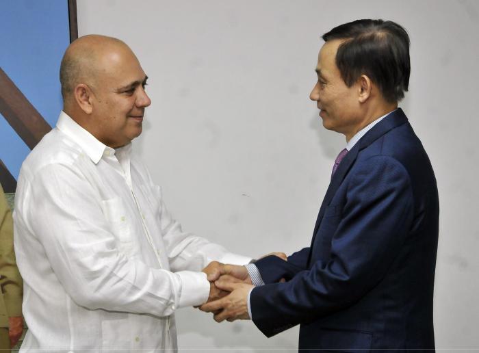 Cuba y Vietnam, dos pueblos en un mismo camino