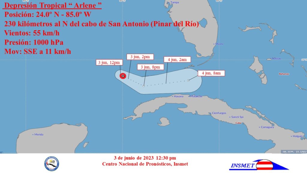 Arlene se debilita sobre el sudeste del golfo de México