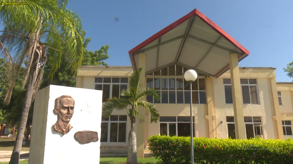 Avanza reparación de la escuela profesional de arte Manuel Cedeño de Granma