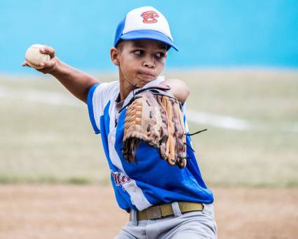 Edgar, el capitán del Cuba en las Pequeñas Ligas