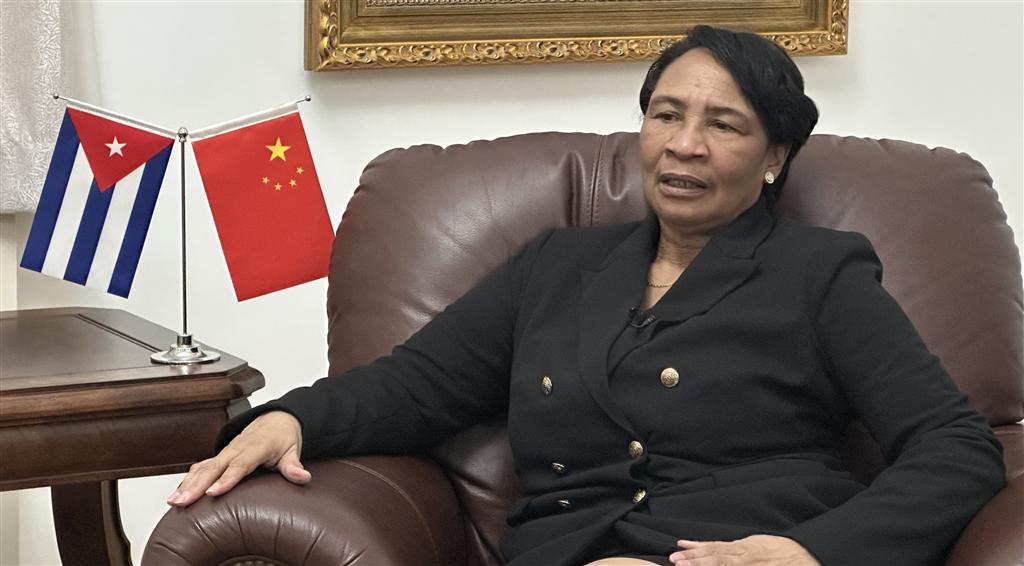Cuba y China amplían cooperación en educación superior