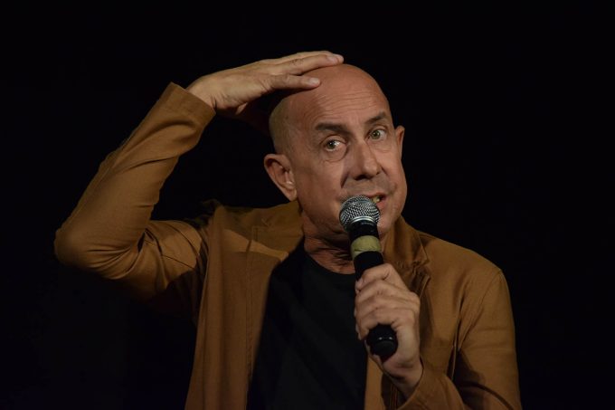 Sanar el alma desde el humor
