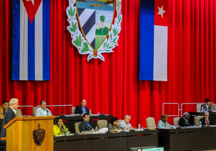 En tiempos difíciles, vale más la inteligencia colectiva del pueblo