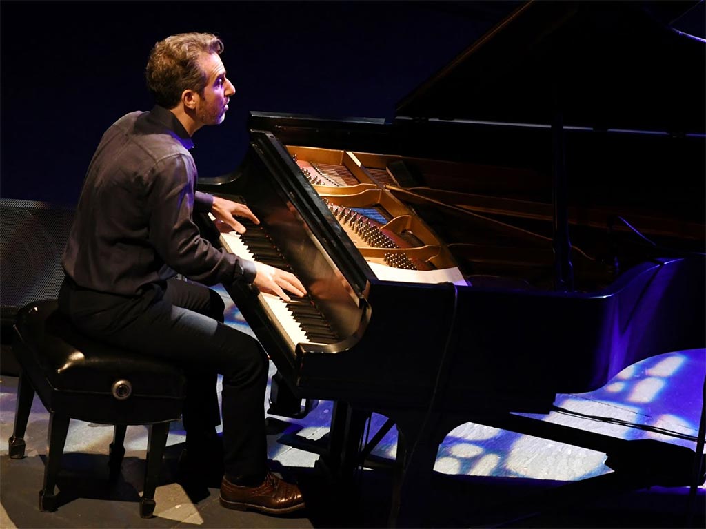 Pianista Aaron Goldberg pondera puentes culturales entre Cuba y EEUU