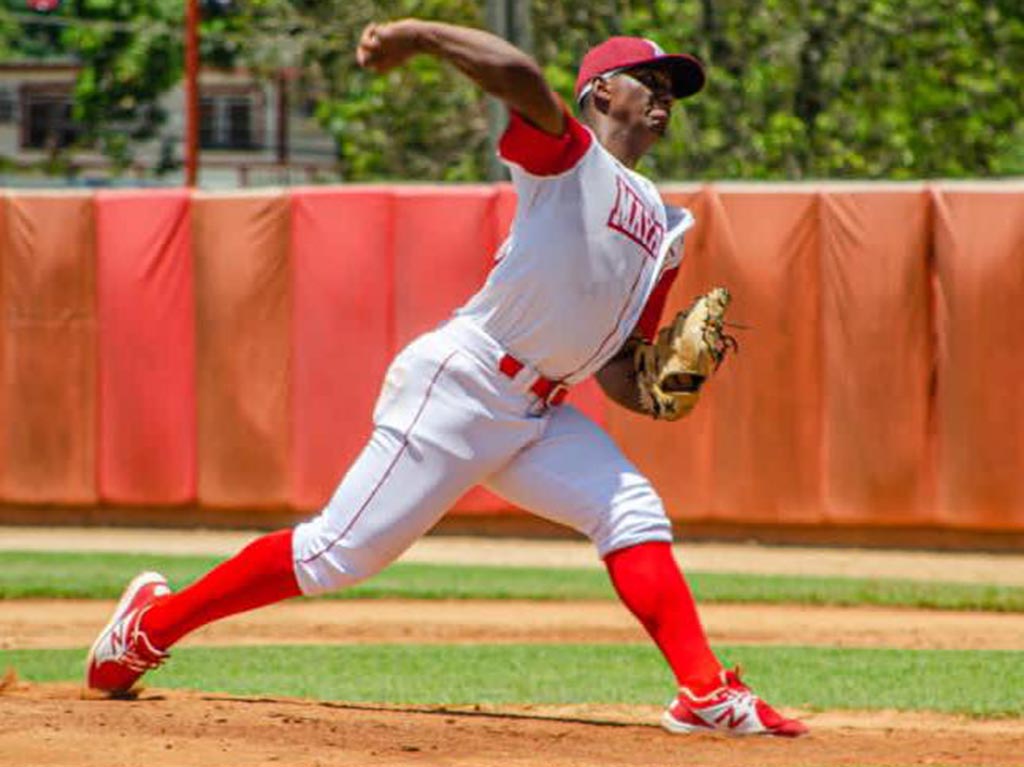Inteligencia y valor, armas ponderadas por pícher en béisbol cubano