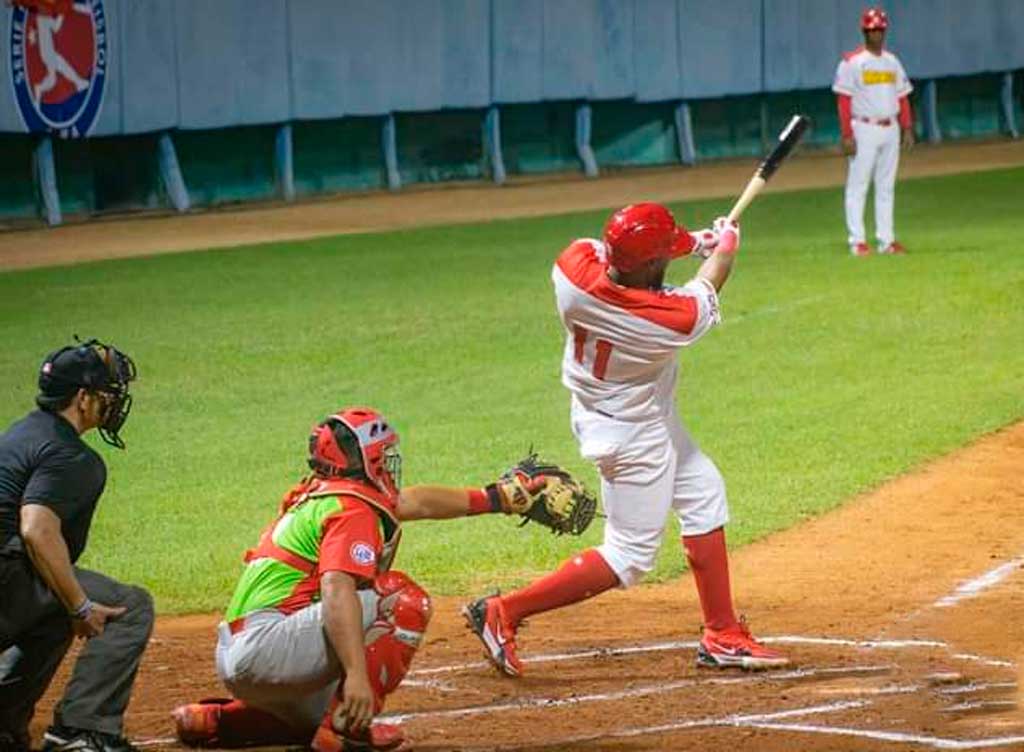Matanzas logra segunda victoria en semifinal beisbolera de Cuba