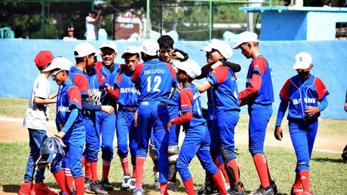 Bayamo barre a Holguín y avanza a cuartos de finales de la Pequeñas Ligas 2024 (+ fotos)