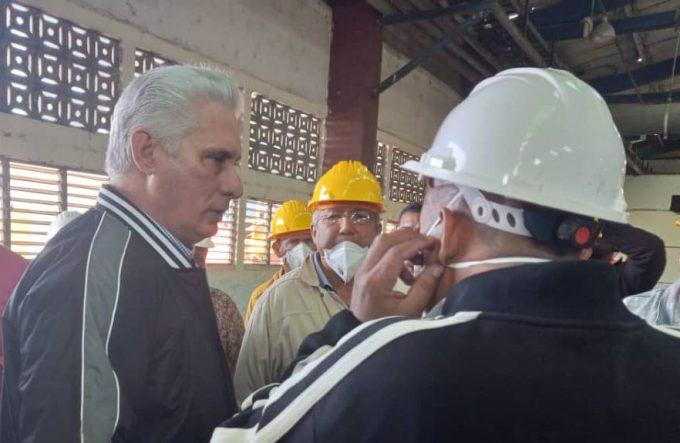 El Primer Secretario del PCC y Presidente de la República, Miguel Díaz-Canel Bermúdez visita en la mañana de hoy al municipio de Manzanillo (+Fotos)