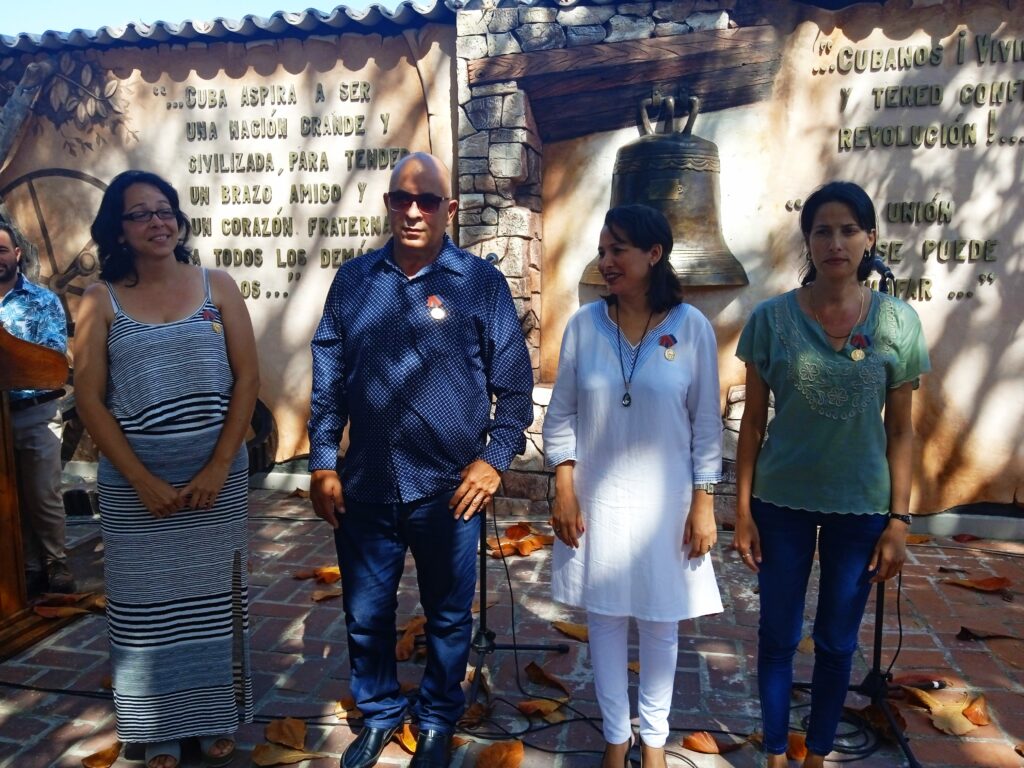 Celebran en Granma Día de la prensa cubana
