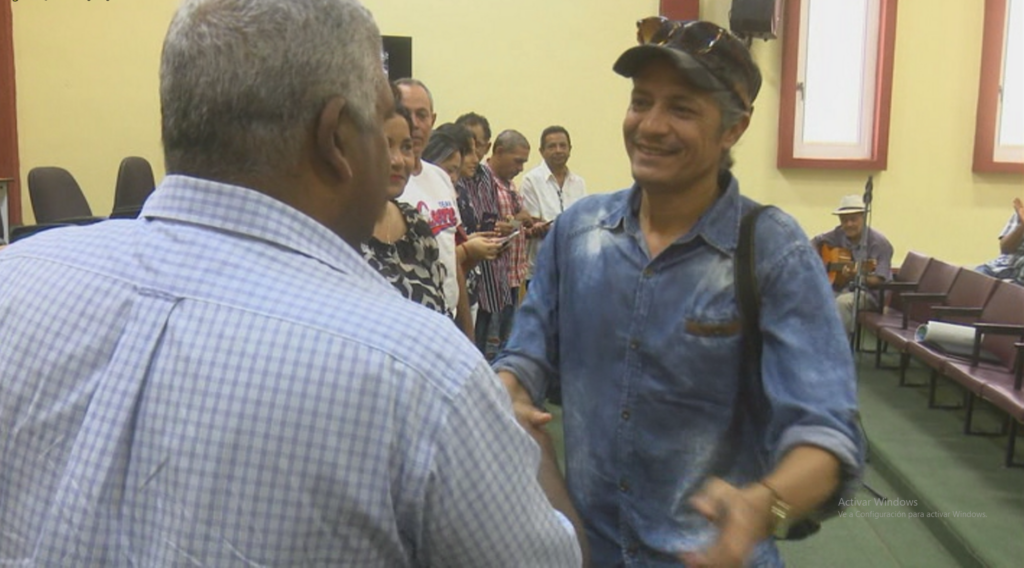 Reciben reconocimientos personalidades destacadas de la prensa granmense