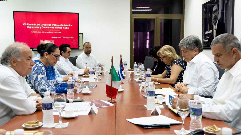 Cuba y México evalúan flujo migratorio entre ambos países