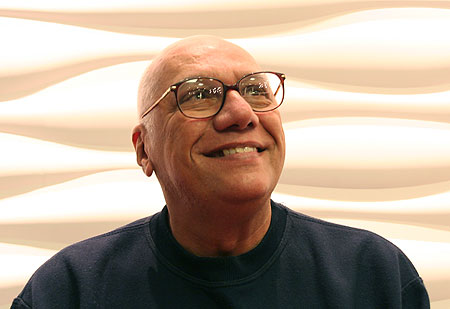 Homenajearán en Cuba a valioso poeta y cineasta Víctor Casaus
