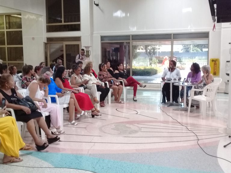 Realizan federadas granmenses encuentro Por la ruta de Vilma