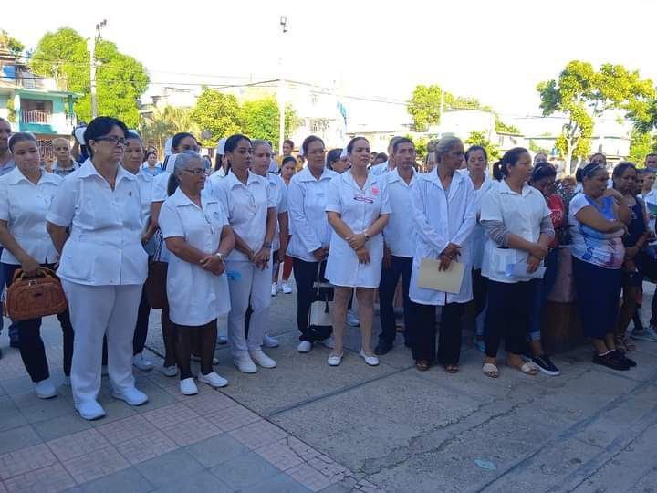 Inició en Granma, como en toda Cuba, Campaña vacunatoria antineumocócica (+fotos)
