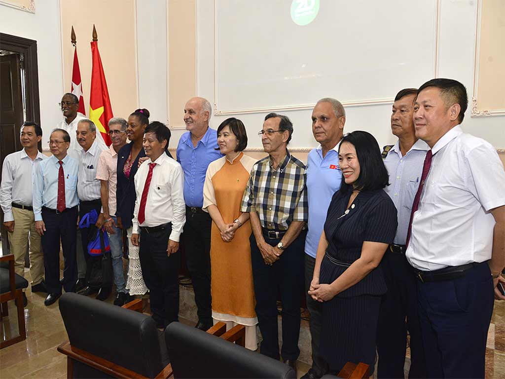 Periodistas de Vietnam visitarán la radio y la televisión de Cuba