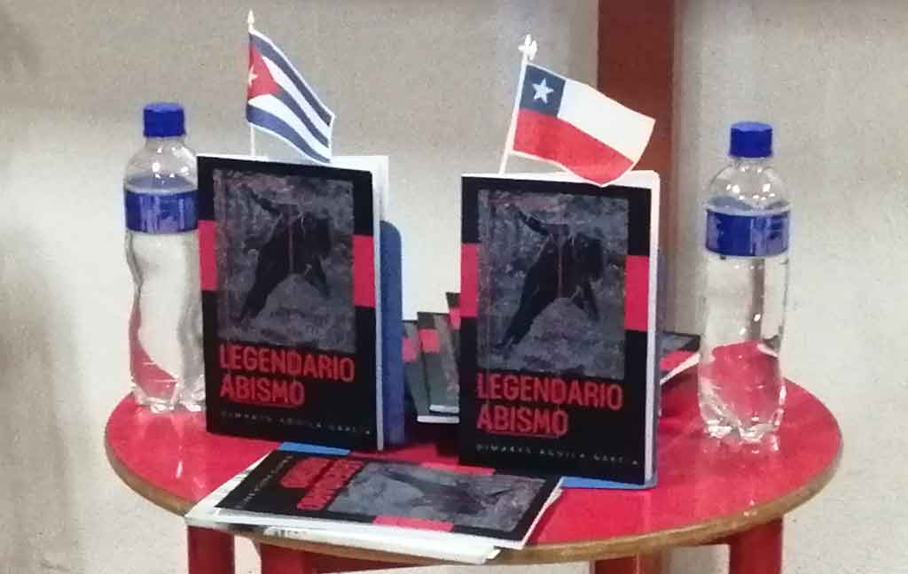 Poetisa cubana Dimarys Águila presenta su obra en Chile (+Fotos)