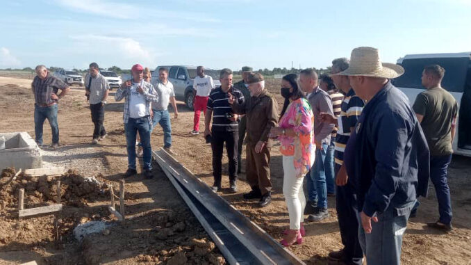 Destaca Ramiro Valdés construcción del Parque Solar Fotovoltaico La Sabana, en Bayamo