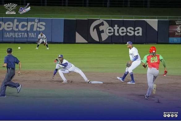 La Tunas encaja su segunda derrota en la Serie de Béisbol de Las Américas