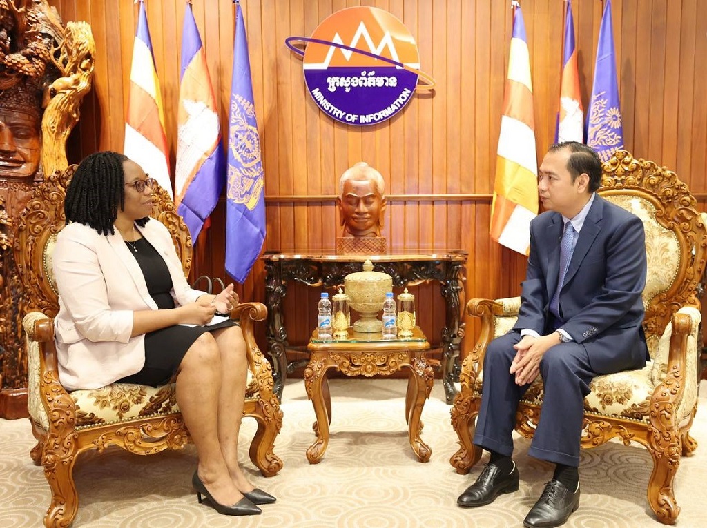 Cambodia a favor de profundizar nexos con Cuba en comunicación social (+Fotos)