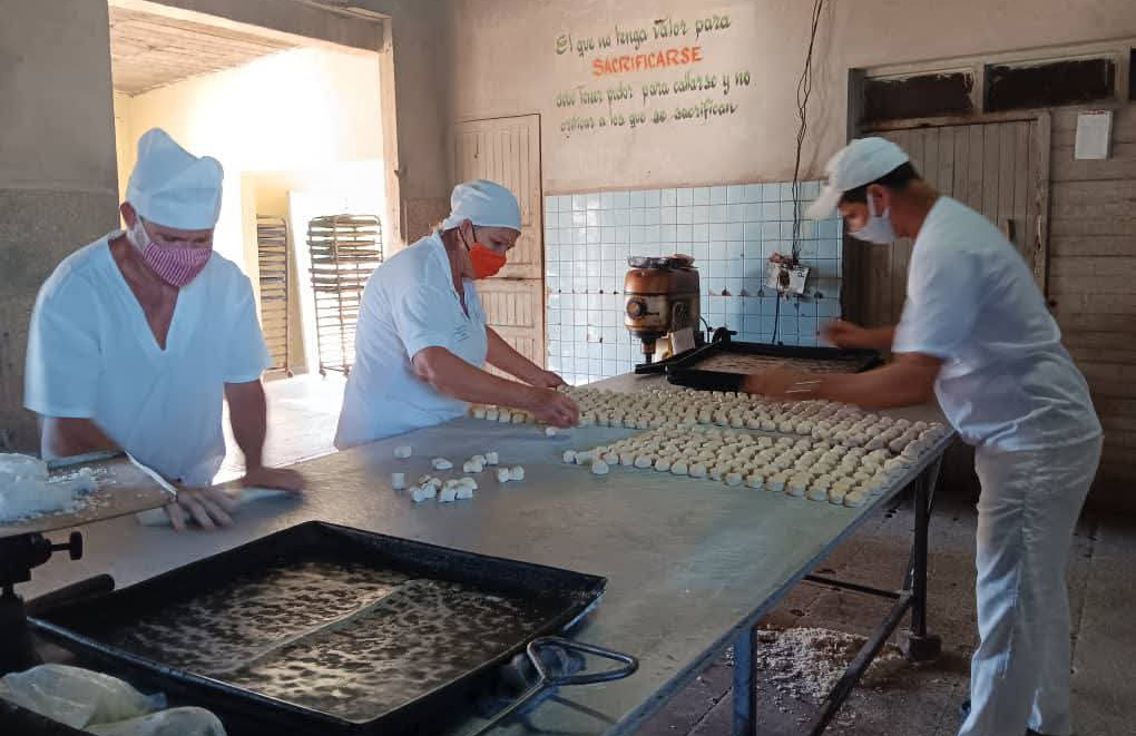 Adopta industria alimentaria en Holguín uso de energía solar