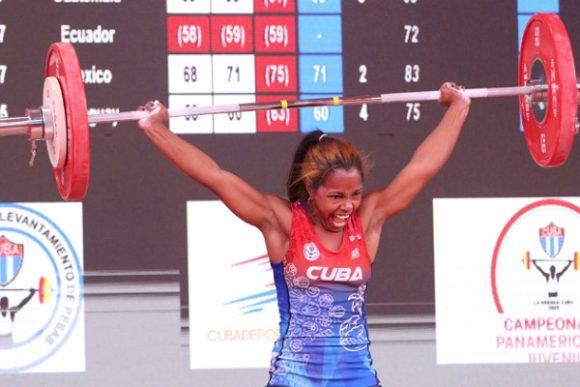 Se corona Ludia Montero en Torneo de Pesas Manuel Suárez in Memóriam