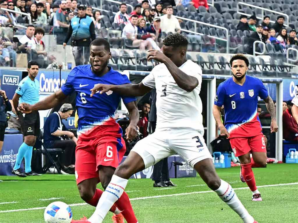 Panamá hace historia, clasifica a final de liga futbolística regional