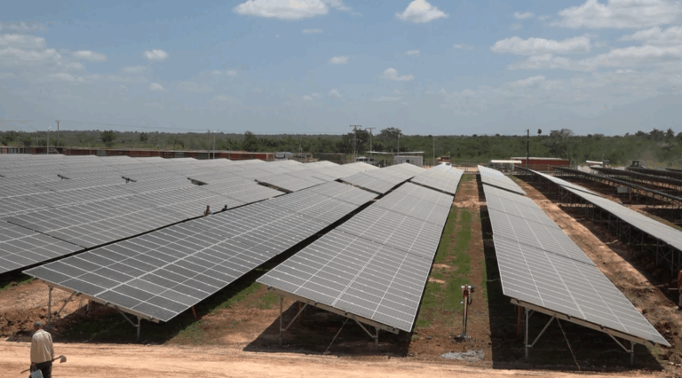 Se ultiman detalles para inaugurar el parque solar fotovoltaico “Juan Pérez Dos” de Niquero