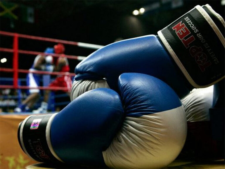 Avanzan favoritos en torneo cubano de boxeo