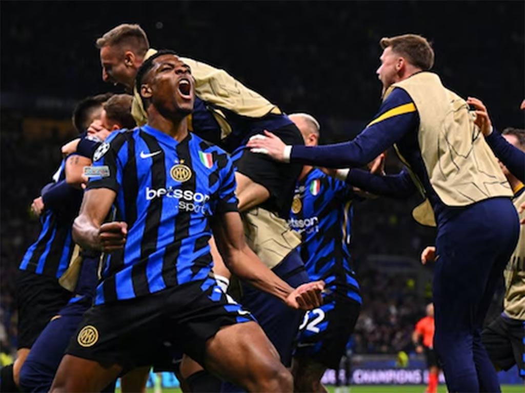 Fútbol loco favorece al Inter y elimina al Barcelona